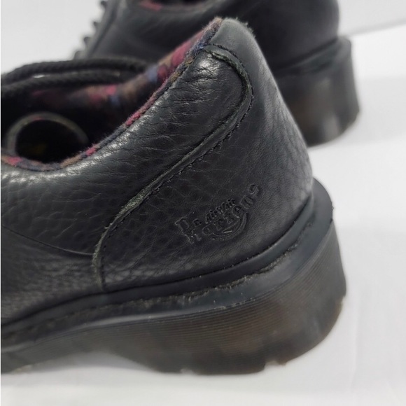 Dr. Martins Keani
Ladies size 9 - Picture 6 of 12